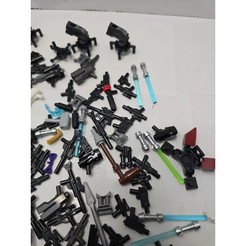 LEGO Star Wars Minifigure Weapons LOT of 150 Plus Minifigure Gun Lightsaber Jedi